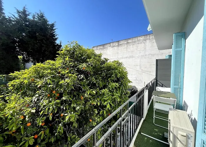 Lägenhet Proche Mer, Avec Terrasse Et Parking Nice